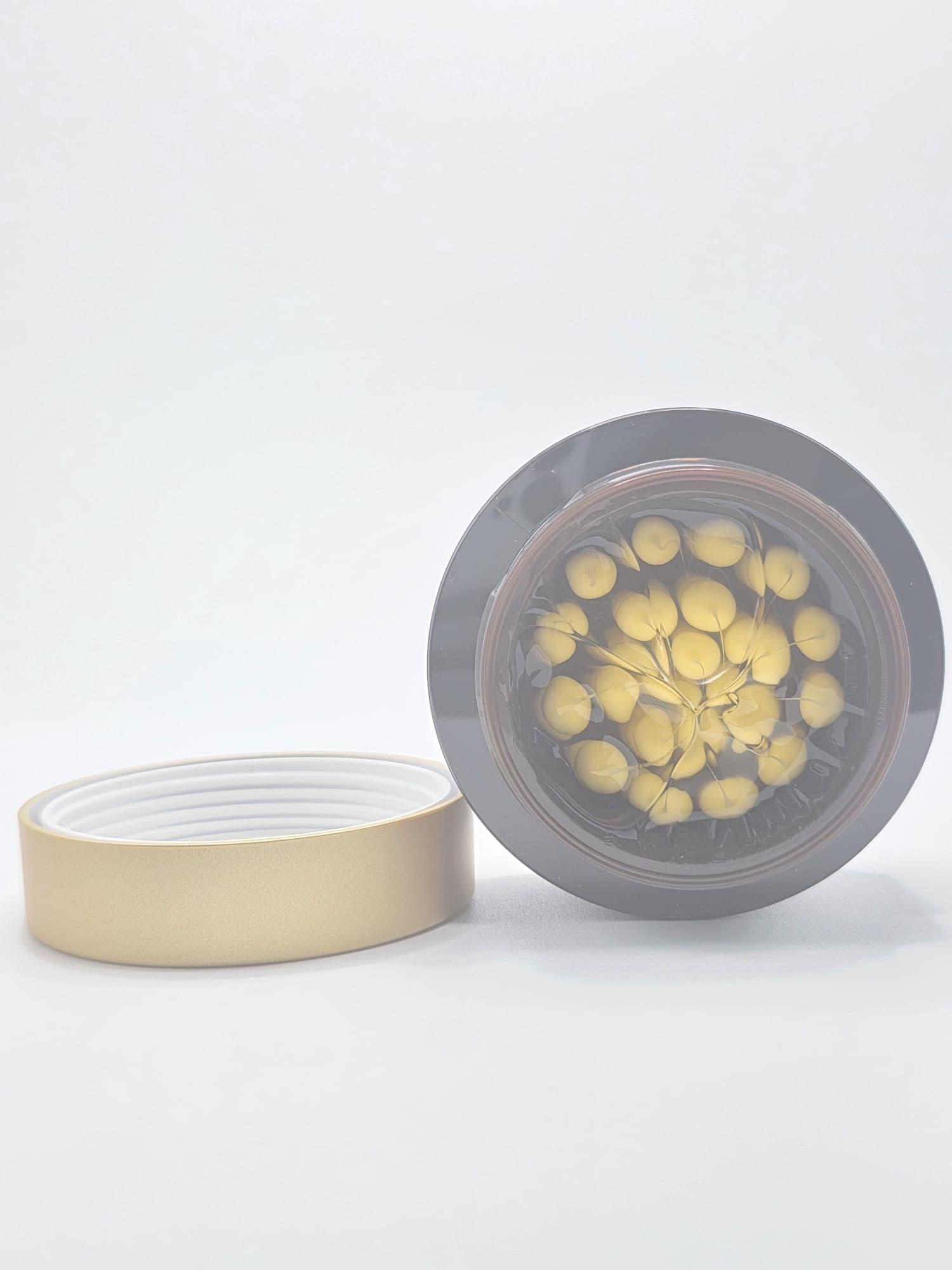 Medicube Deep Vitamin C Golden Capsule cream 55g